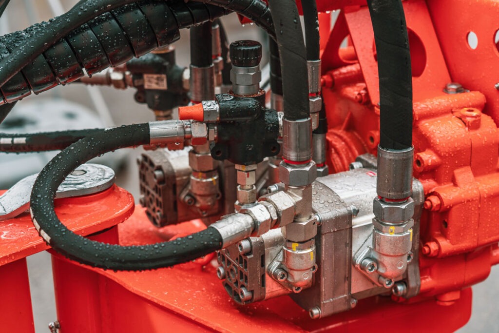 flexible hydraulique plié ou déformé